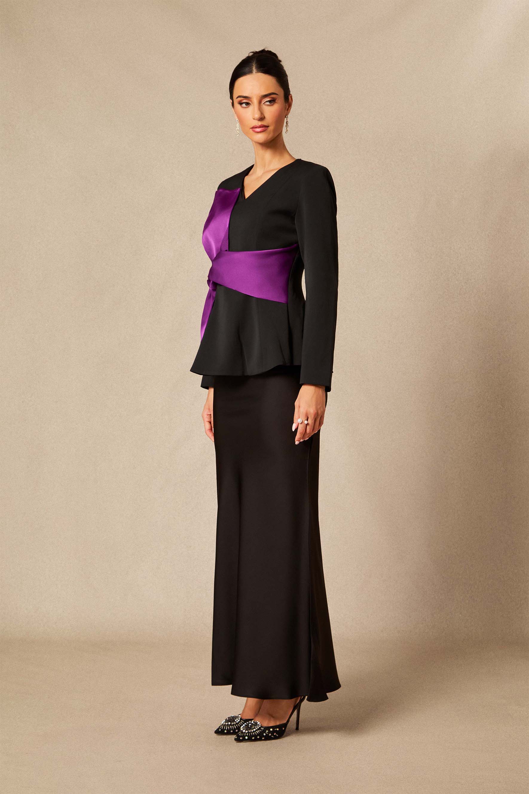 Tanya Contrast Bow Peplum Top